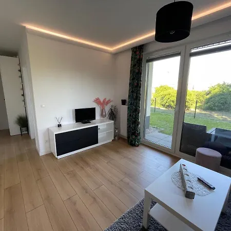 Apartmán Uroczy Apartamet Z Ogrodkiem I Widokiem Na Nature, *